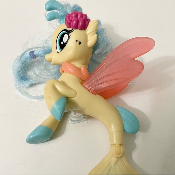 My Little Pony the Movie MLP Seapony Princess Skystar Mermaid Wings - Picture 9 of 14